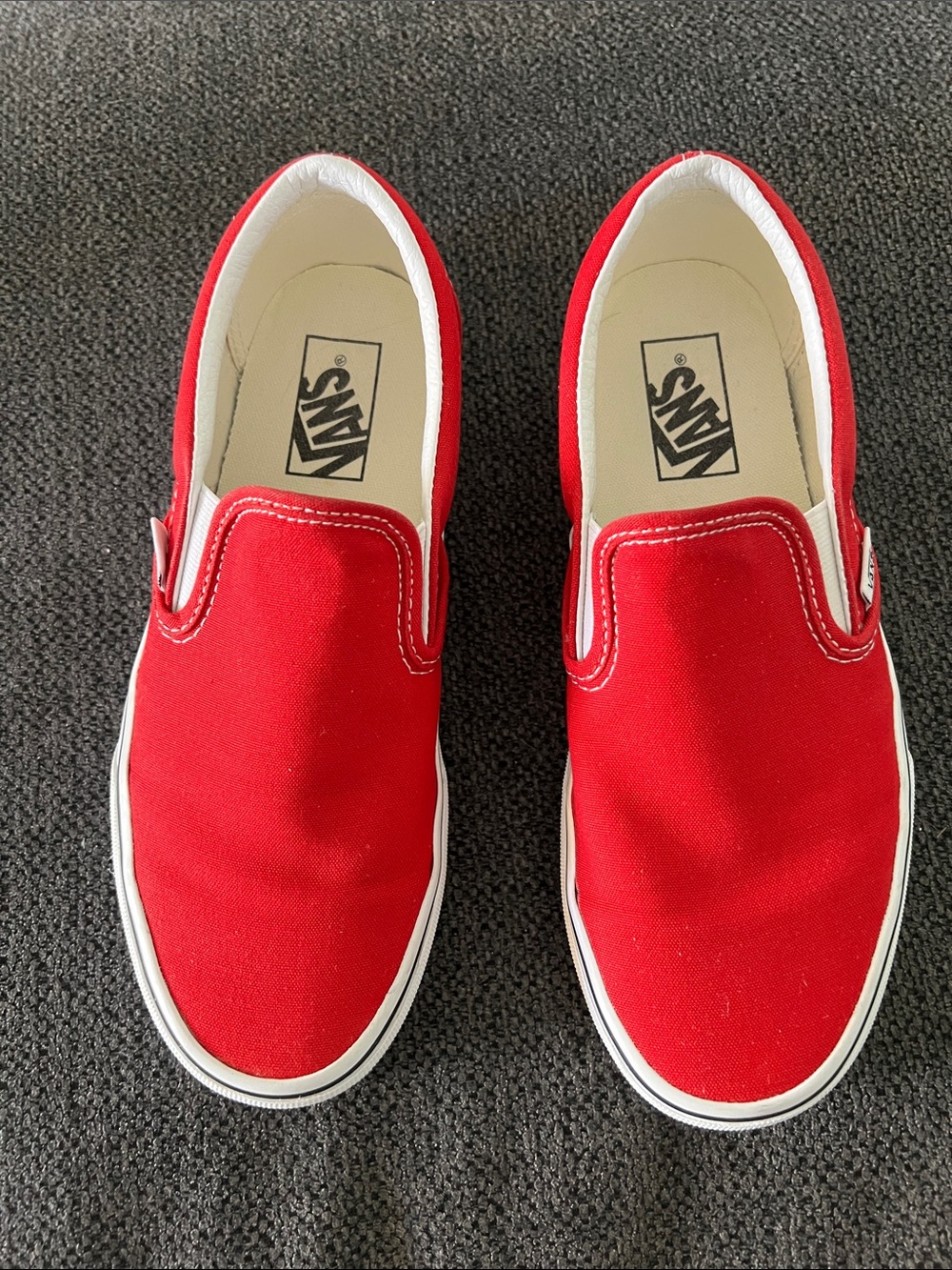 Vans Unisex Slip-On Vans in Bright Red
